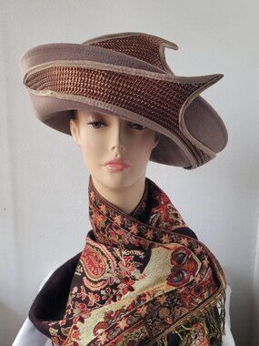 Sandra Bollman NY Neutral-Toned Tan Felt Mesh Fascinator Hat